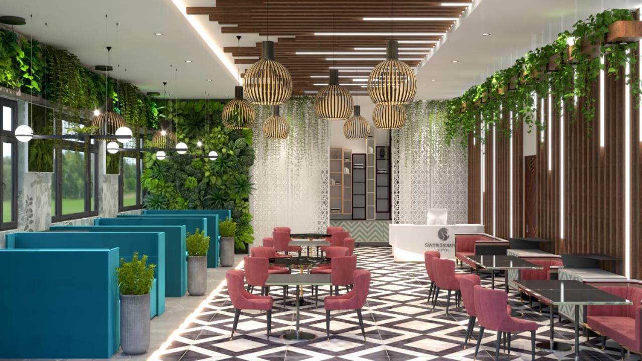Hotel Savitri Signature Narsinghpur Bagian luar foto